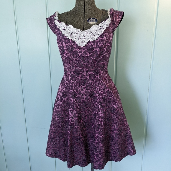Vintage Handmade 50s Style Dress - Picture 2 of 11